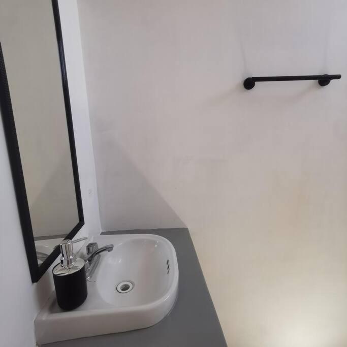 Large And Comfy Apartment, Near Dt And Principal Beach! Zihuatanejo Buitenkant foto