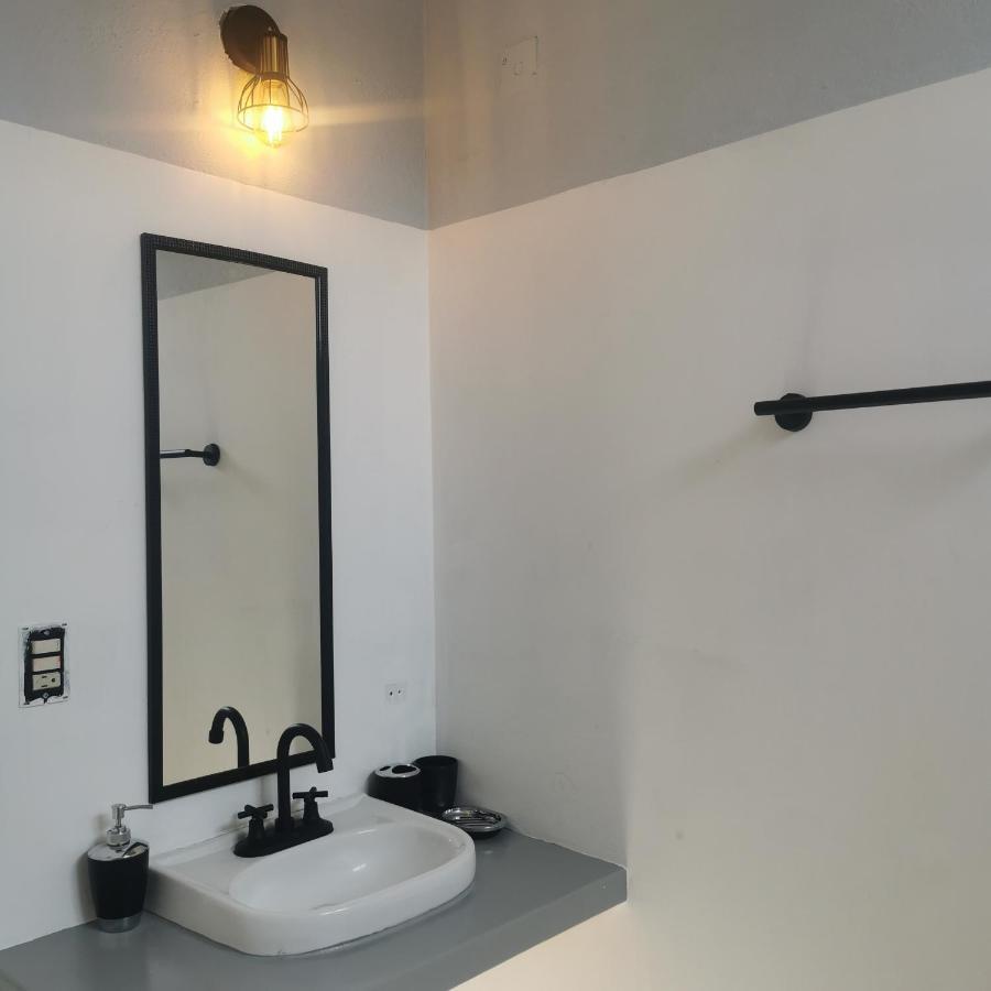 Large And Comfy Apartment, Near Dt And Principal Beach! Zihuatanejo Buitenkant foto