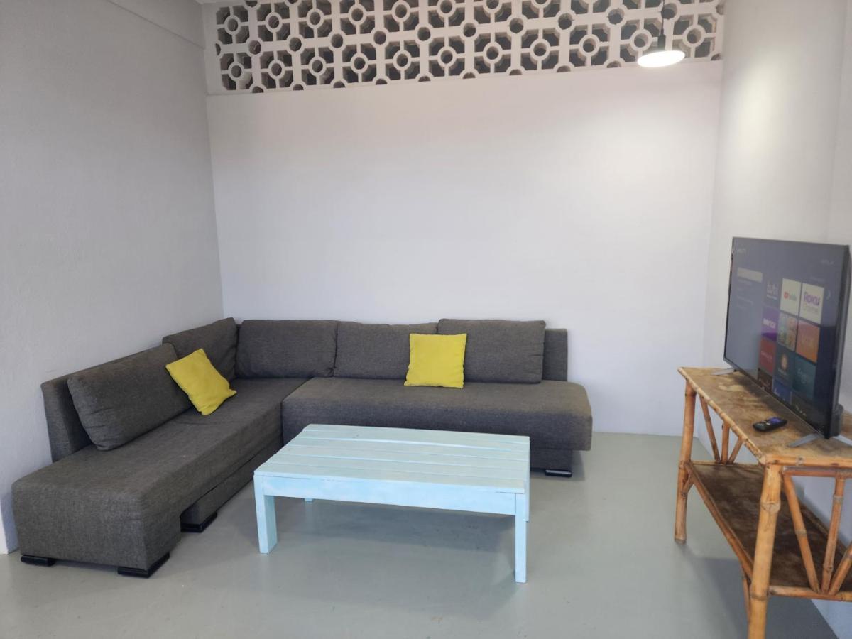 Large And Comfy Apartment, Near Dt And Principal Beach! Zihuatanejo Buitenkant foto